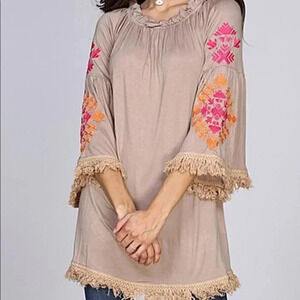 🆕Velzera Floral Embroidered Tassel Peasant Dress Boho L🆕